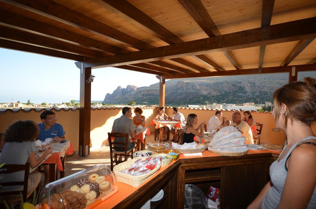 Baia Santa Margherita B&B กัสเตลลุซโซ ภายนอก รูปภาพ
